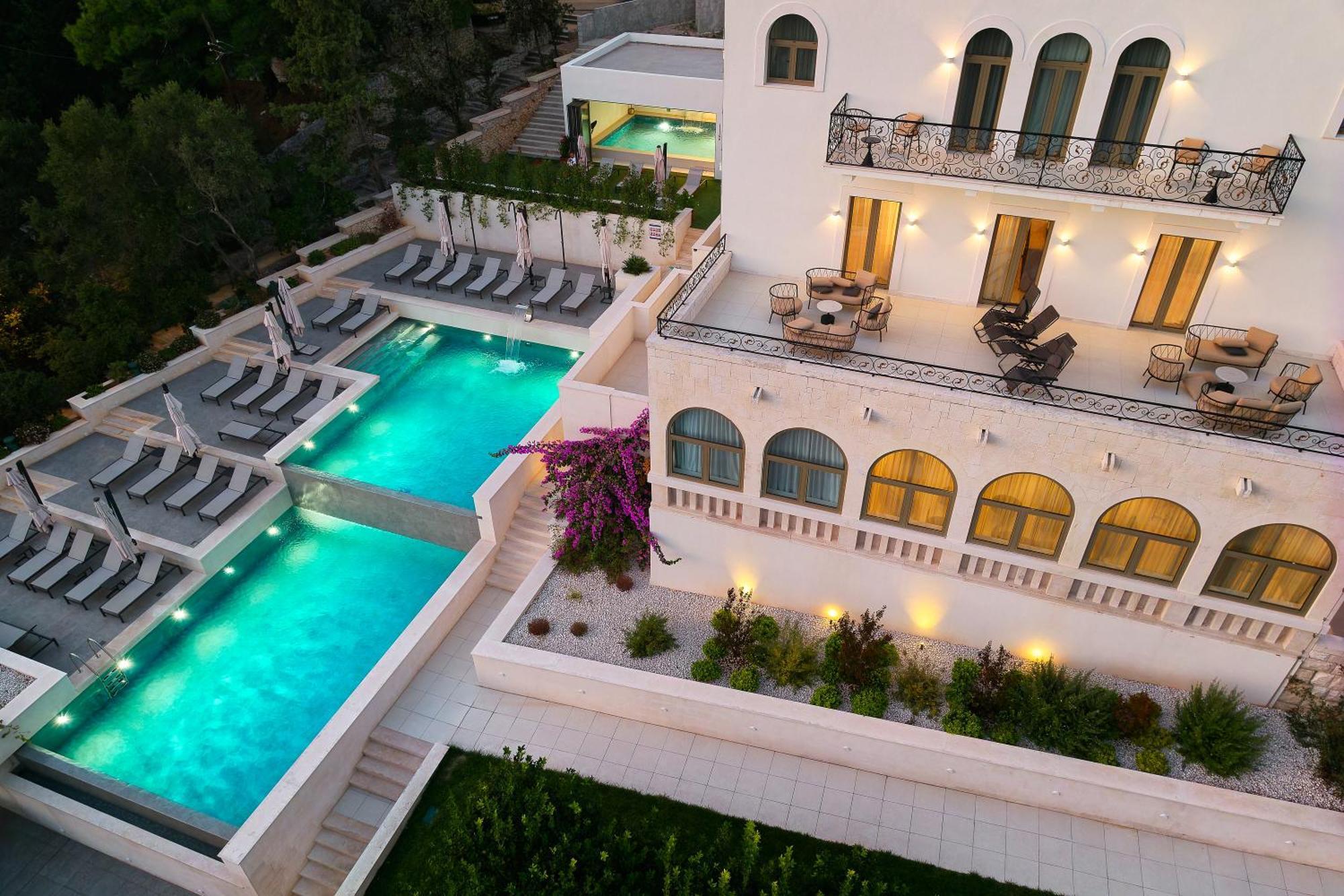 Hotel Moeesy, Blue & Green Oasis Hvar Town Exterior photo